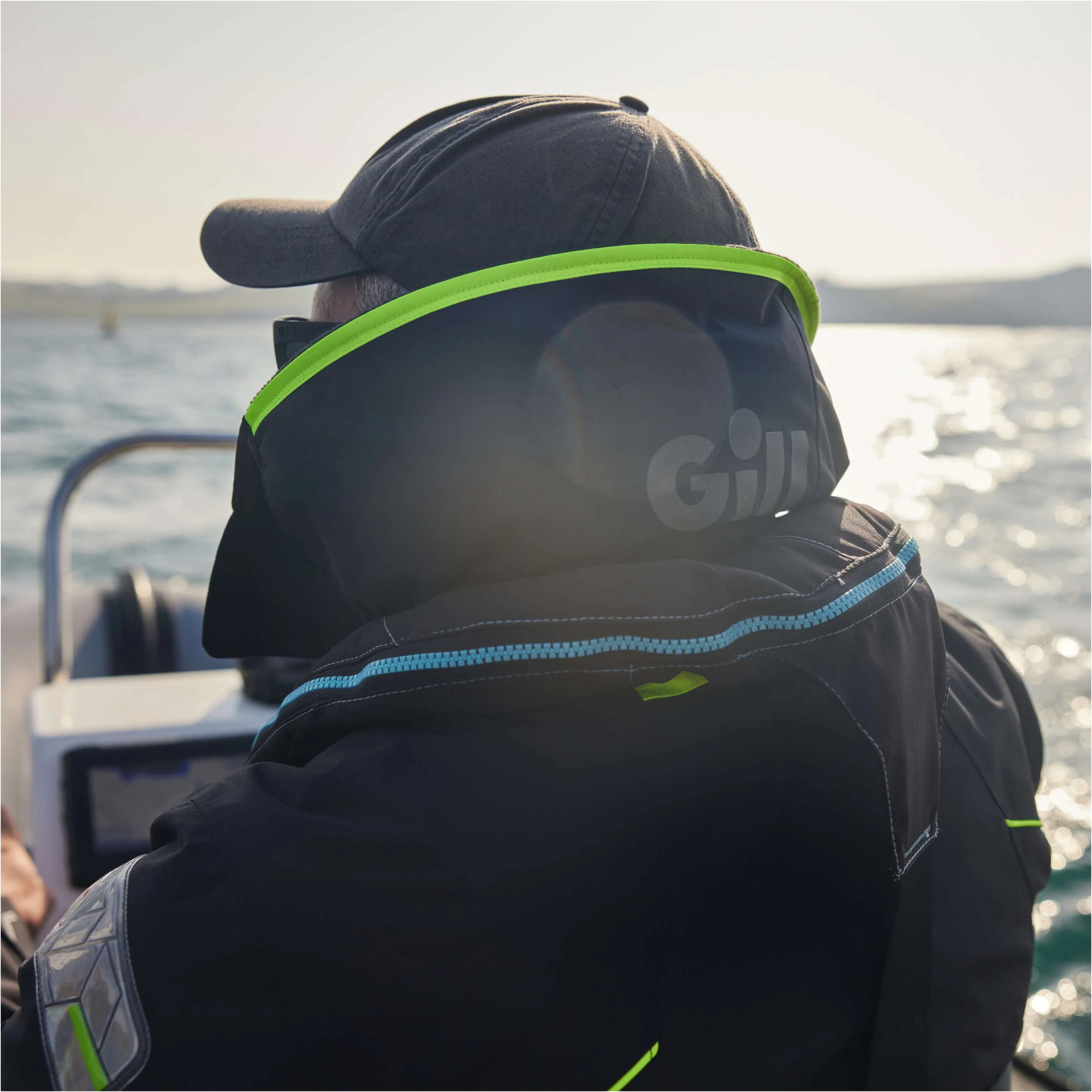 2026 Gill Mens OS2 Offshore Jacket OS26J - Black